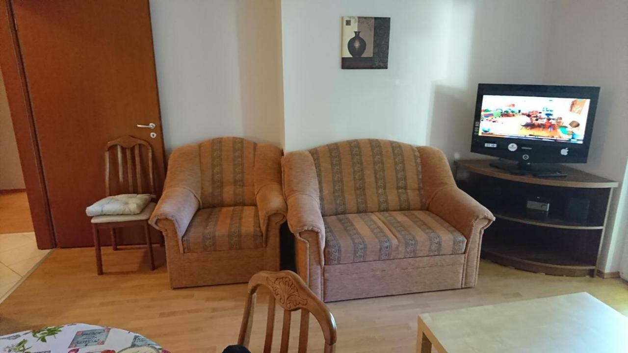 שיופוק Villa Palazzo Apartments מראה חיצוני תמונה